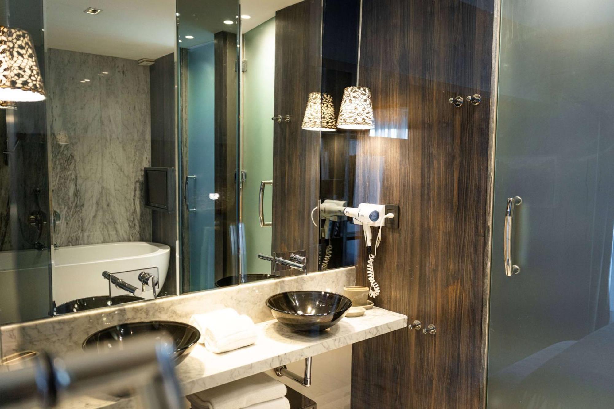 Hotel Esplendor Plaza Francia 4*