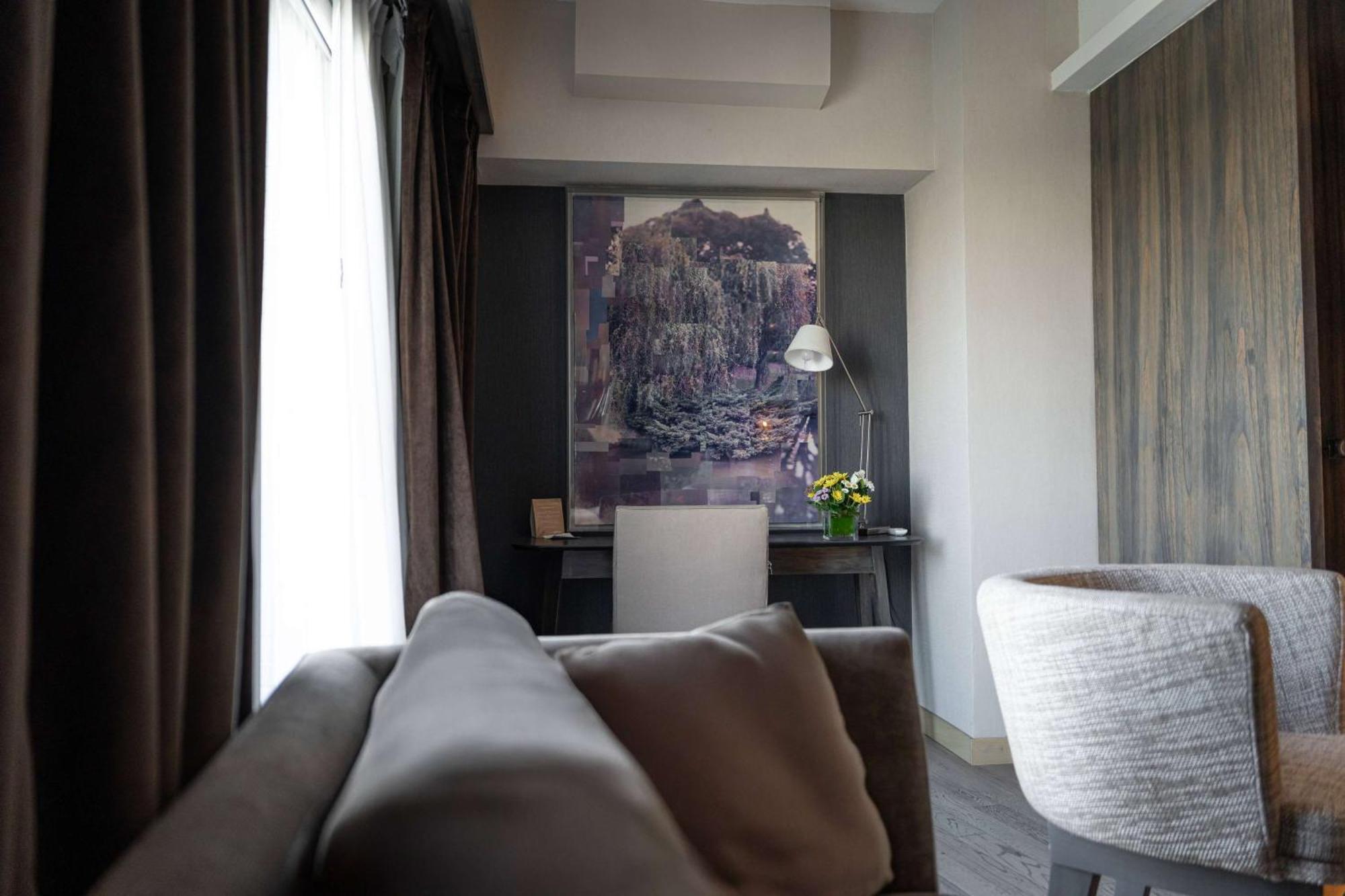 Esplendor Plaza Francia Hotel