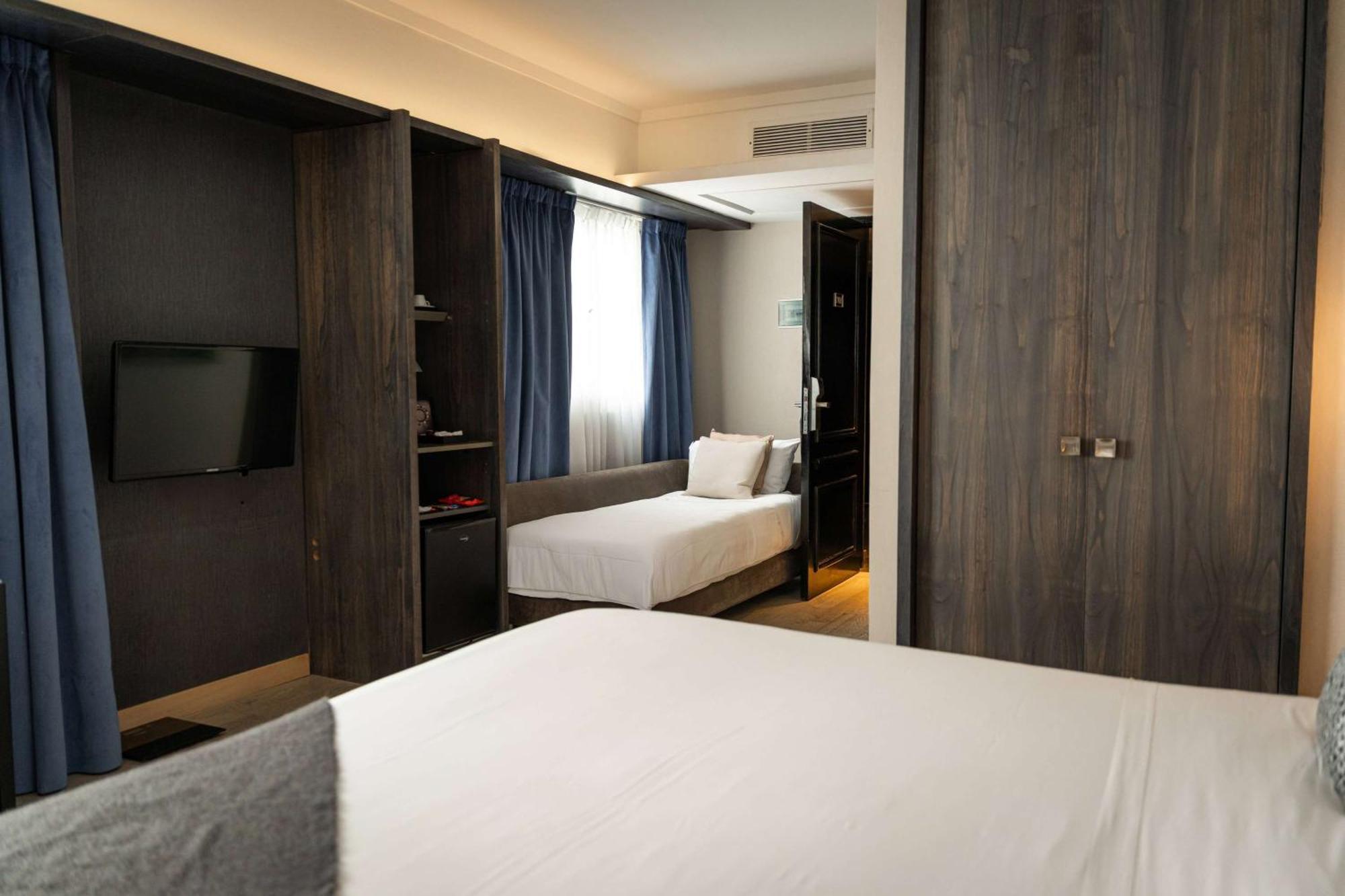 Esplendor Plaza Francia Hotel
